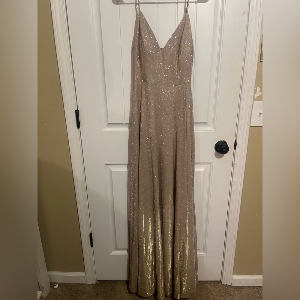 Beautiful long prom dress perfect for a high school prom